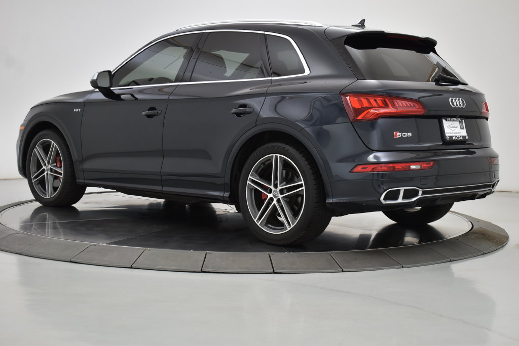 Used 2018 Audi SQ5 Premium Plus w/ S Sport Package AWD/4WD image 18