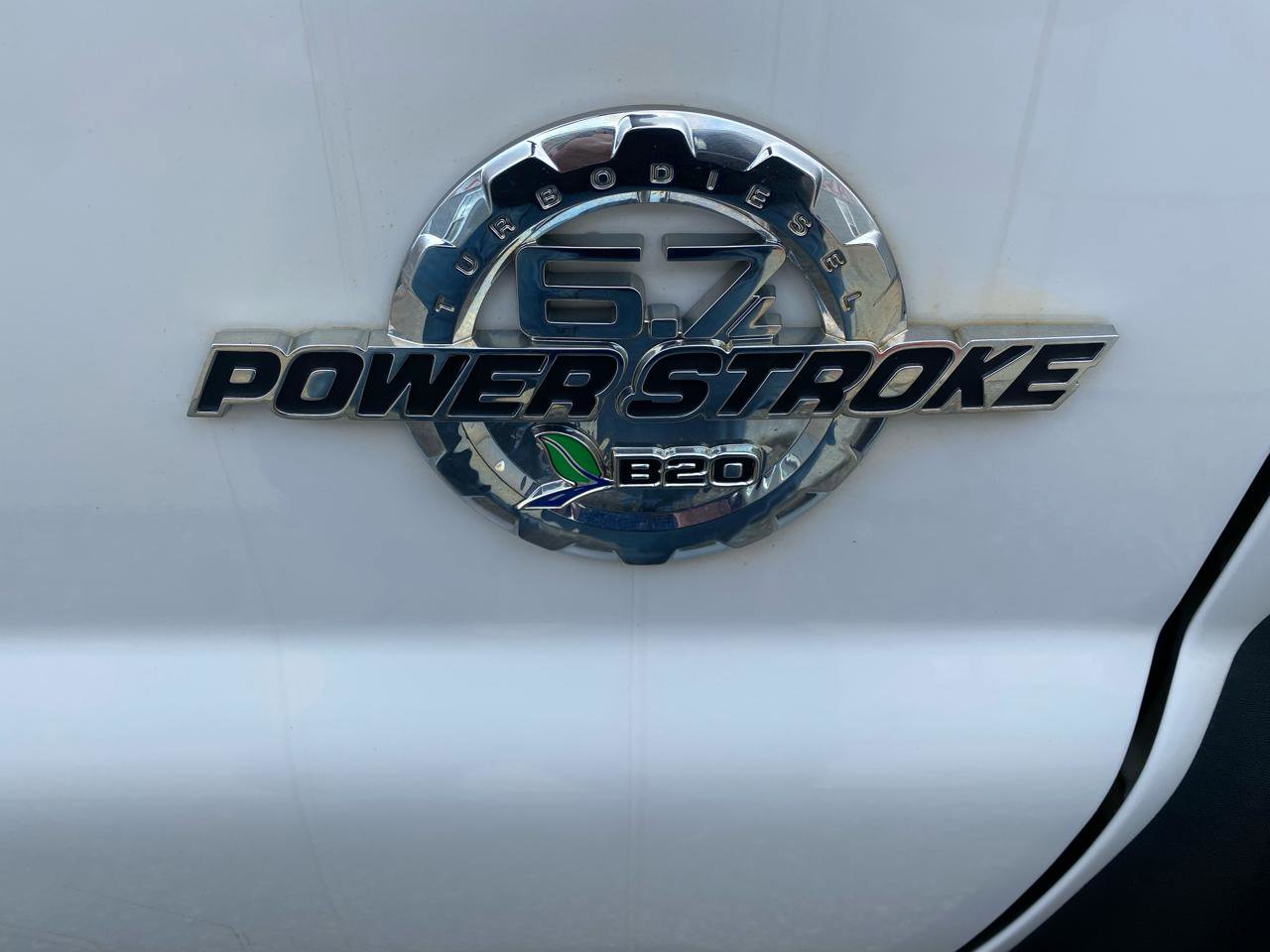 Used 2012 Ford F450 XL w/ High Capacity Trailer Tow Pkg image 6