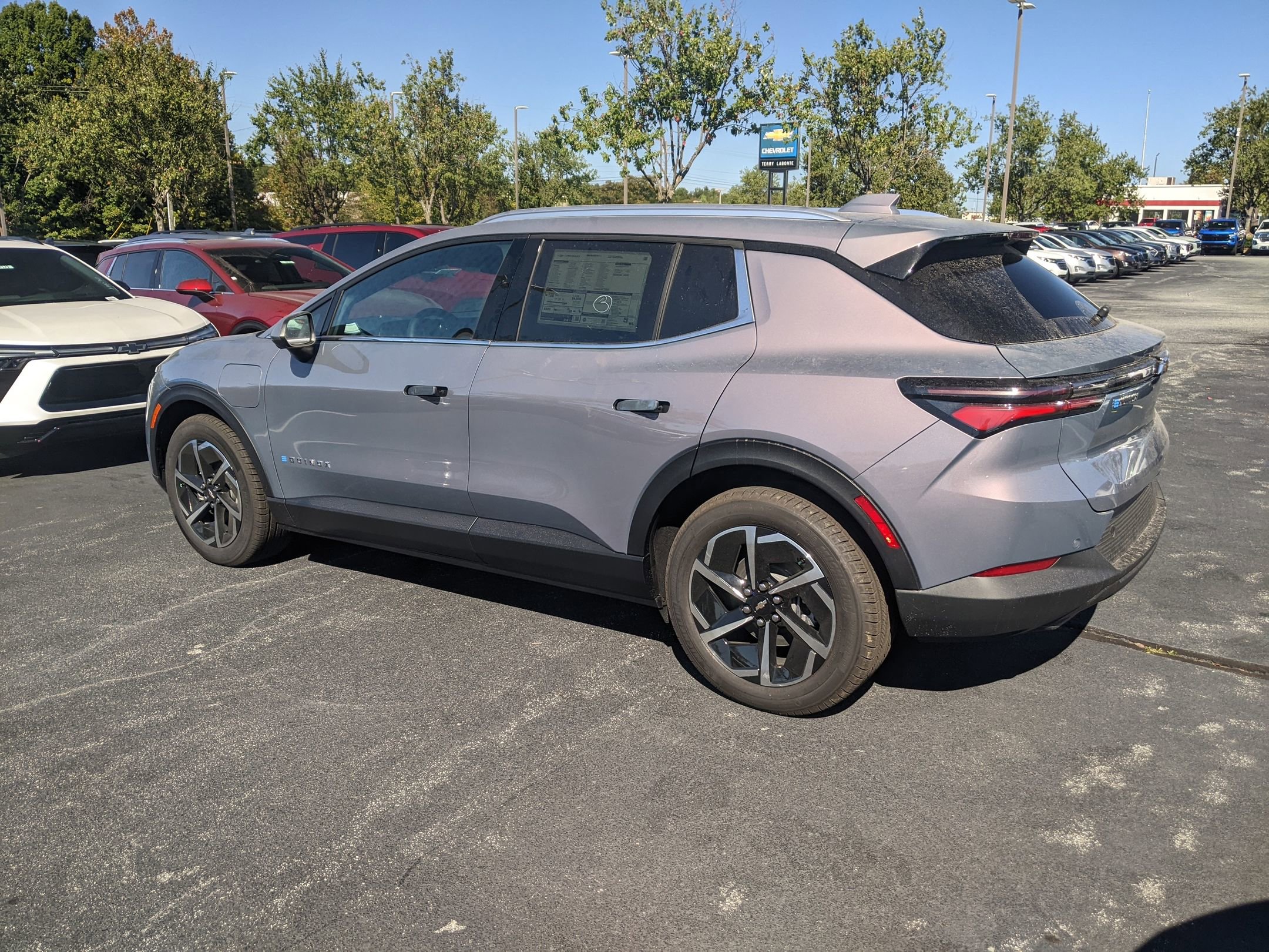 New 2026 Chevrolet Equinox EV LT image 6
