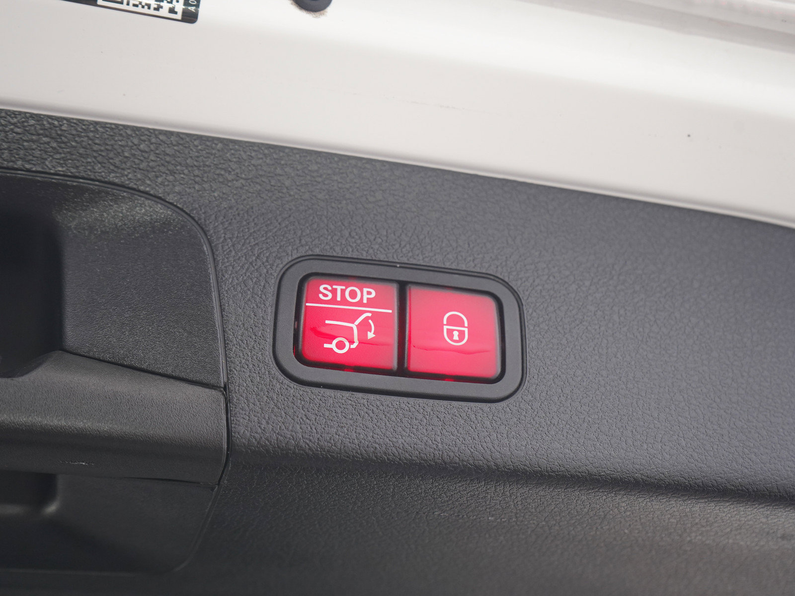 Used 2022 Mercedes-Benz GLS 450 4MATIC image 11