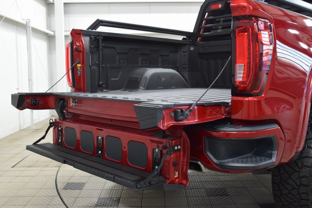 Used 2024 GMC Sierra 1500 Denali w/ Technology Package AWD/4WD image 20