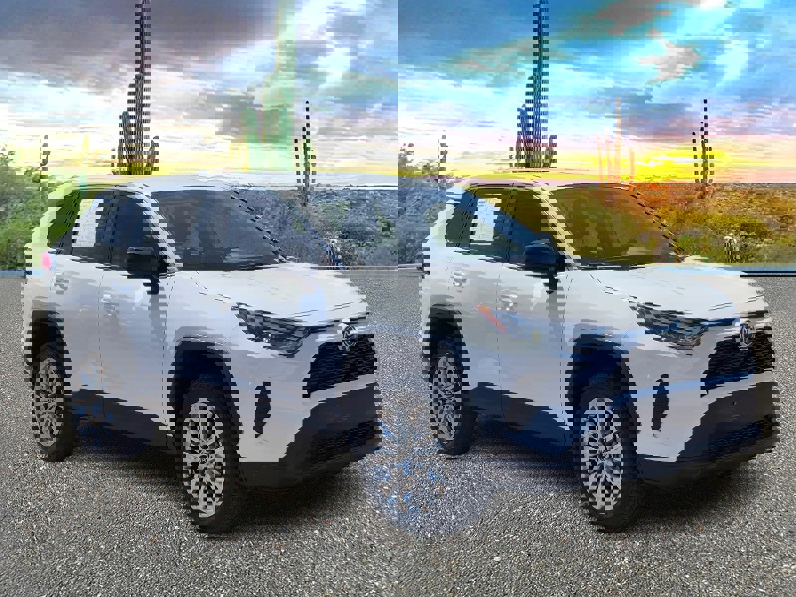 Used 2025 Toyota RAV4 LE image 7