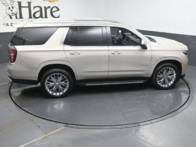 Used 2021 Chevrolet Tahoe Premier w/ Premium Package AWD/4WD image 45