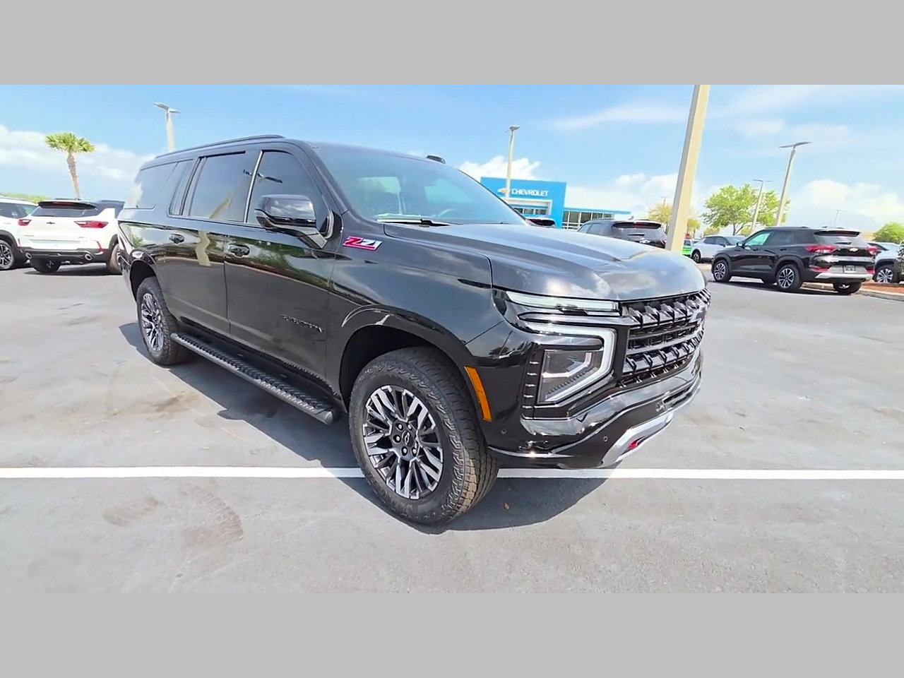 New 2026 Chevrolet Suburban Z71 w/ Comfort Package image 22