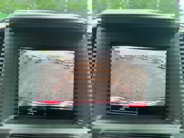 Used 2023 GMC Terrain SLE image 30