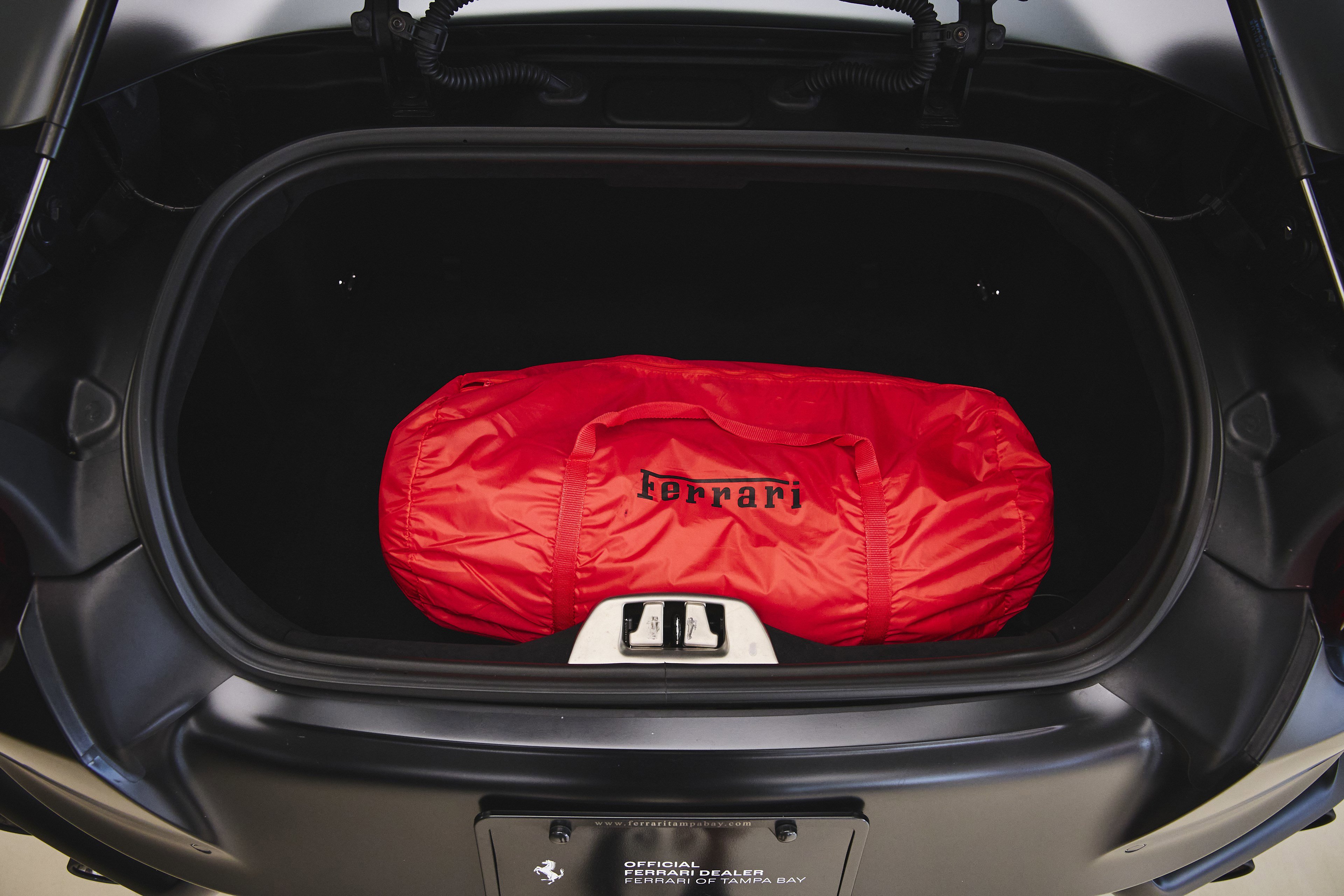 Used 2022 Ferrari 812 GTS image 16