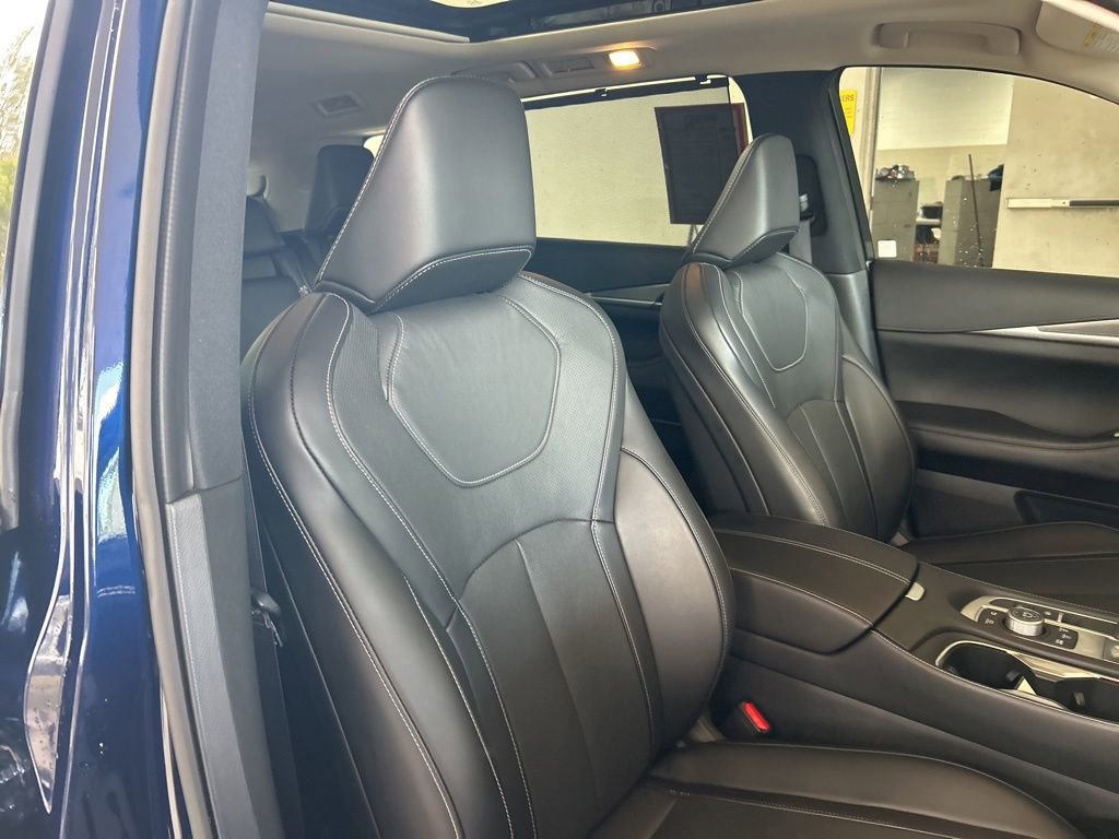 Used 2024 INFINITI QX60 Luxe w/ Performance Audio Package image 20
