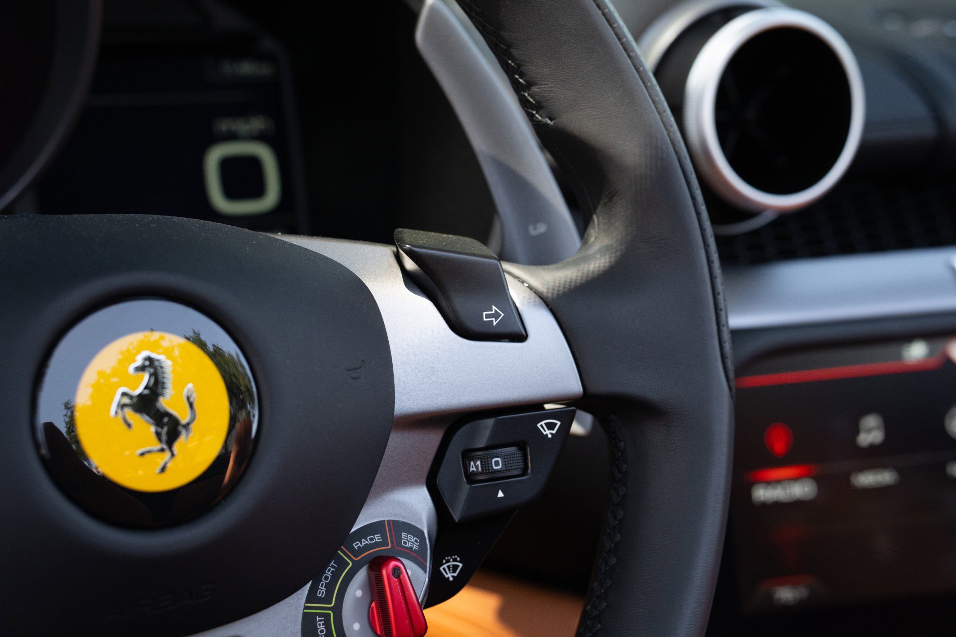 Used 2023 Ferrari Portofino M RWD image 39