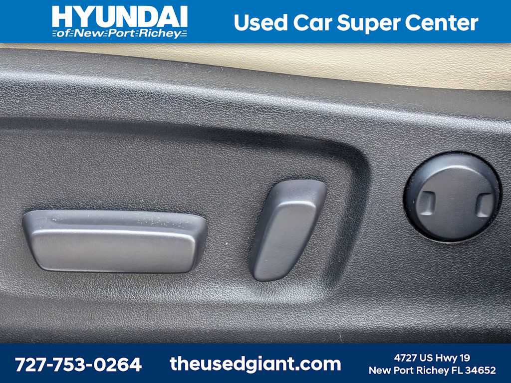 Used 2022 Lexus RX 350 FWD w/ Premium Package image 23