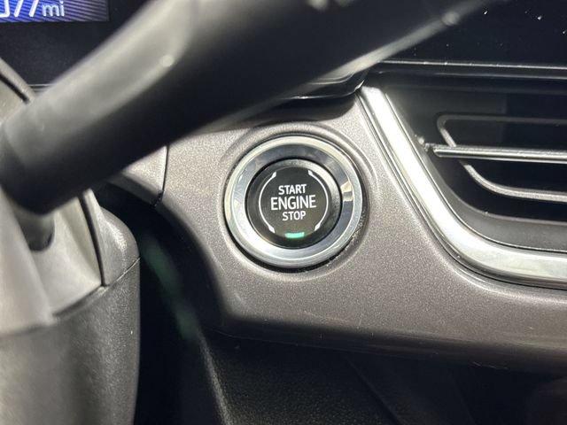 Certified 2024 Chevrolet Trax ACTIV w/ Sunroof Package FWD image 17