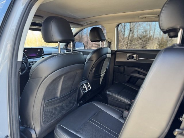 Used 2022 Kia Sorento X-Line EX image 17