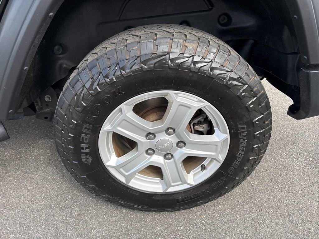 Used 2021 Jeep Wrangler Unlimited Sport image 27