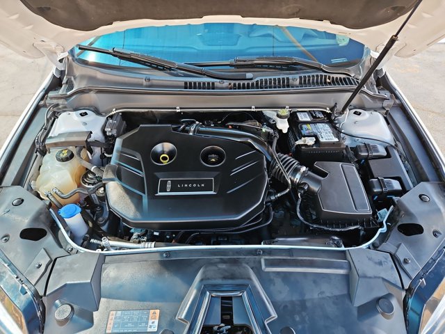 Used 2019 Lincoln MKZ Reserve FWD image 22