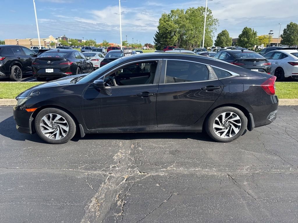 Used 2017 Honda Civic EX image 3