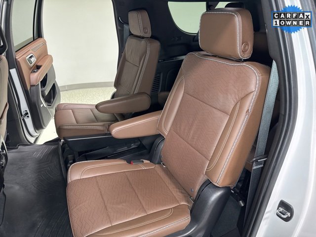 Used 2021 Chevrolet Suburban High Country image 25