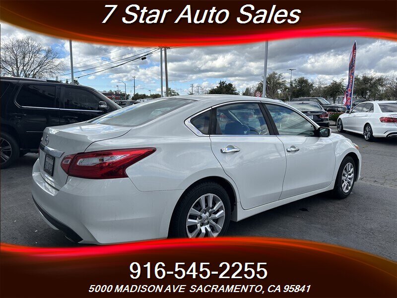 Used 2017 Nissan Altima 2.5 S w/ Power Driver Seat Package FWD image 4