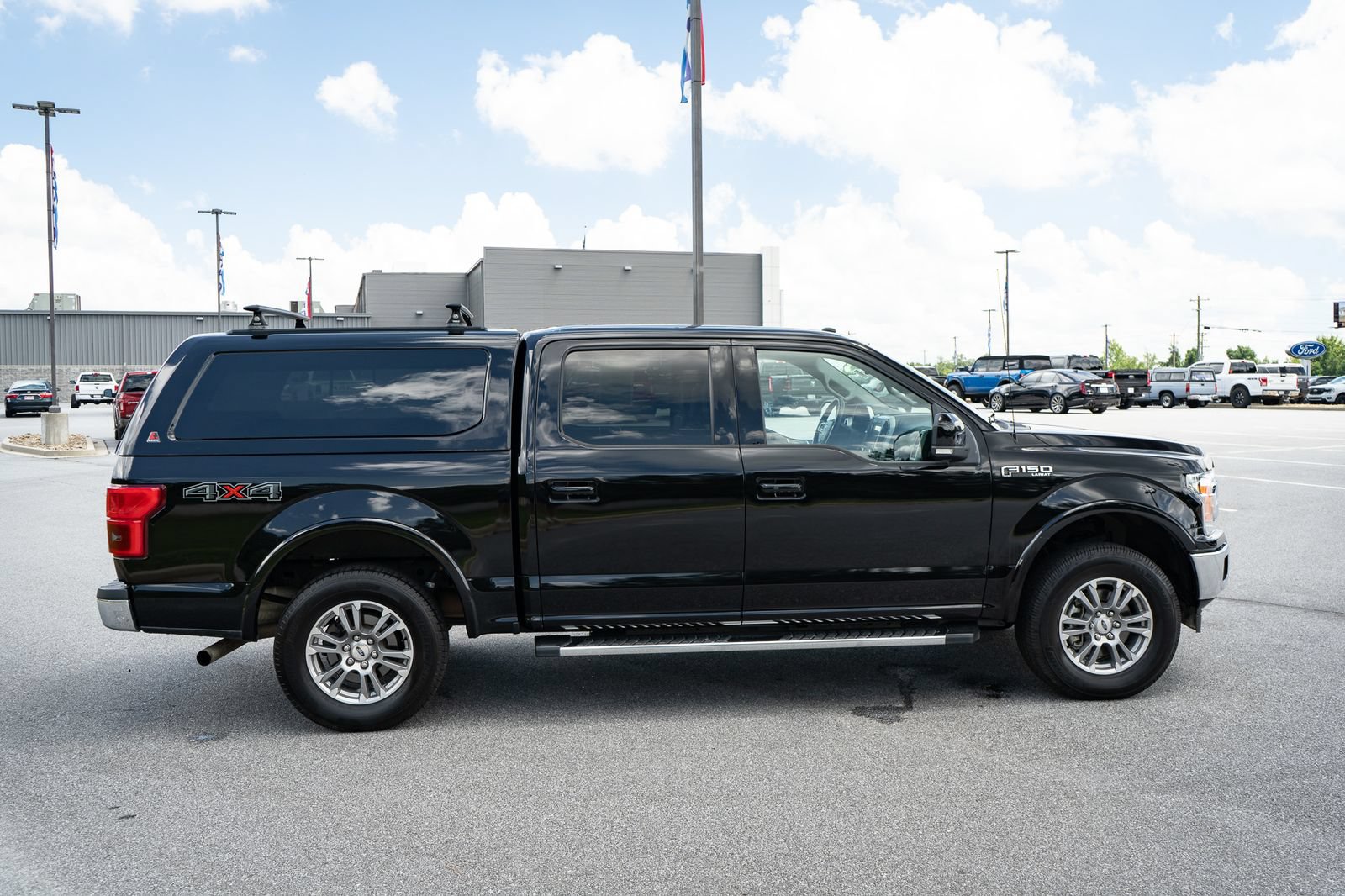 Used 2018 Ford F150 Lariat w/ Equipment Group 501A Mid AWD/4WD image 10