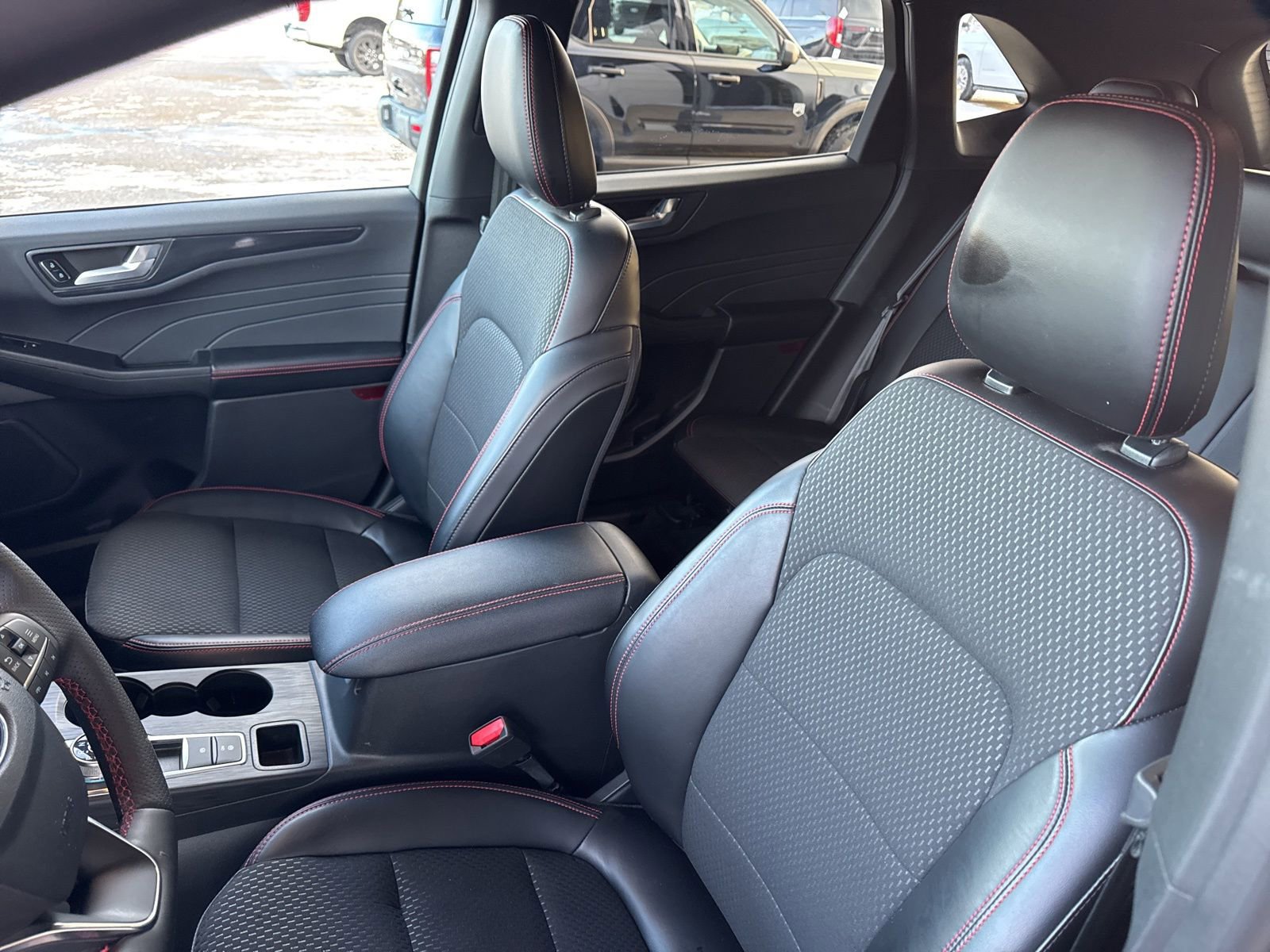 Certified 2024 Ford Escape ST-Line Select w/ Tech Pack #2 image 23