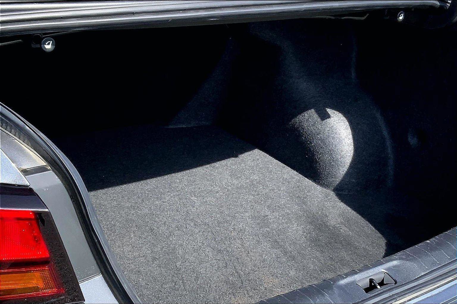 Used 2024 Nissan Altima 2.5 SV image 25