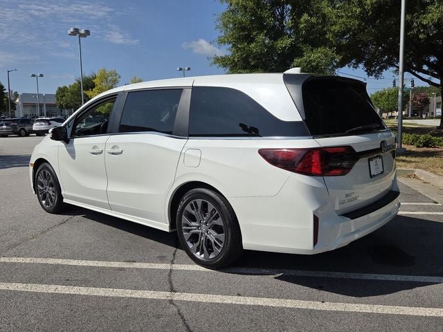 Certified 2025 Honda Odyssey Touring image 6