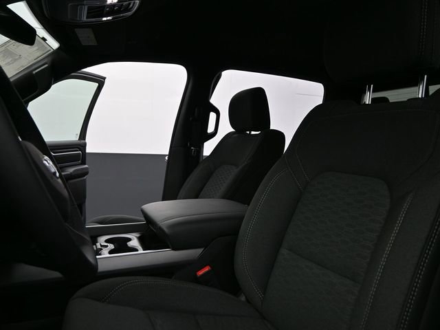 New 2026 RAM 1500 4x4 Crew Cab image 11