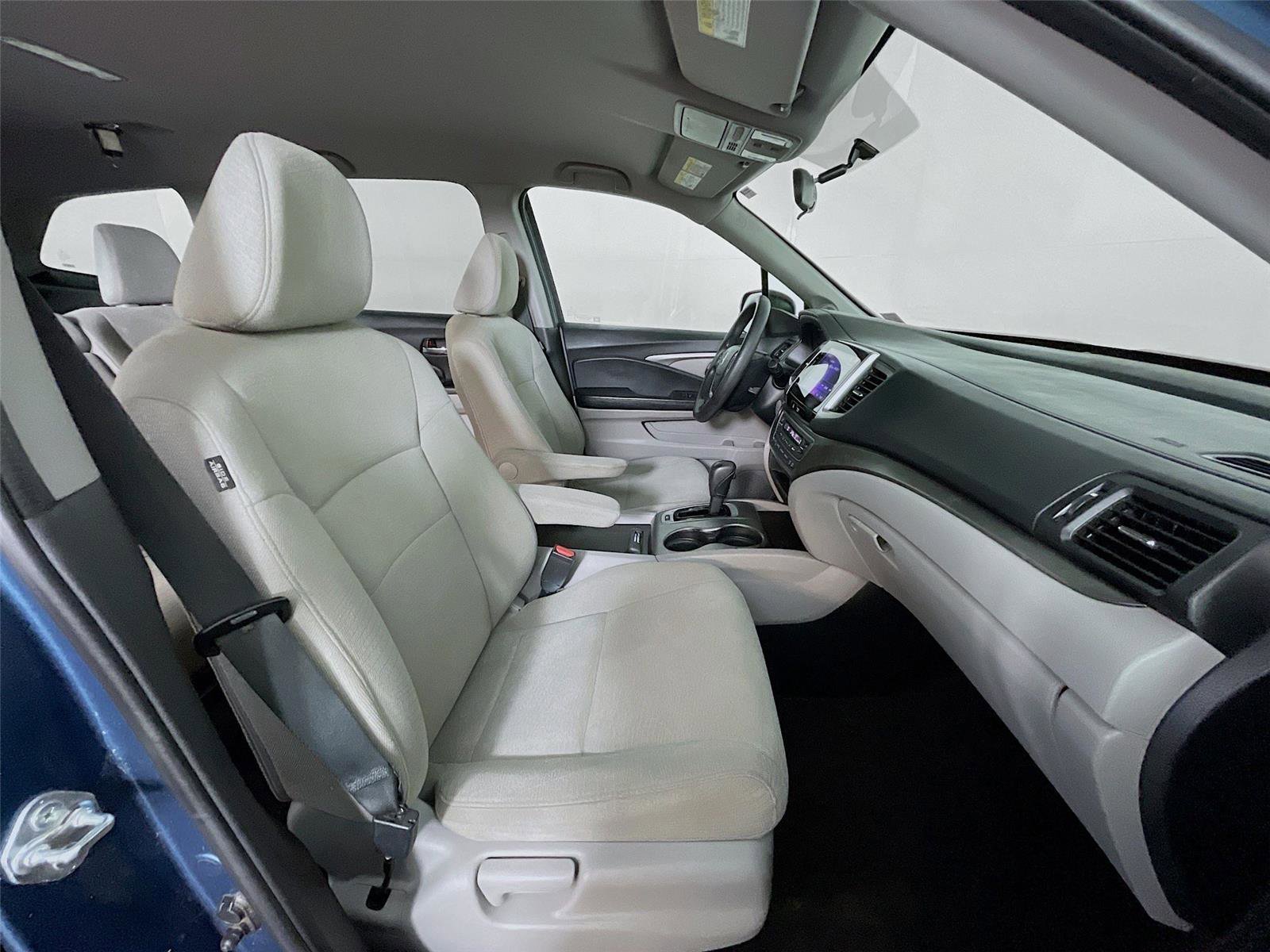 Used 2017 Honda Pilot EX image 32