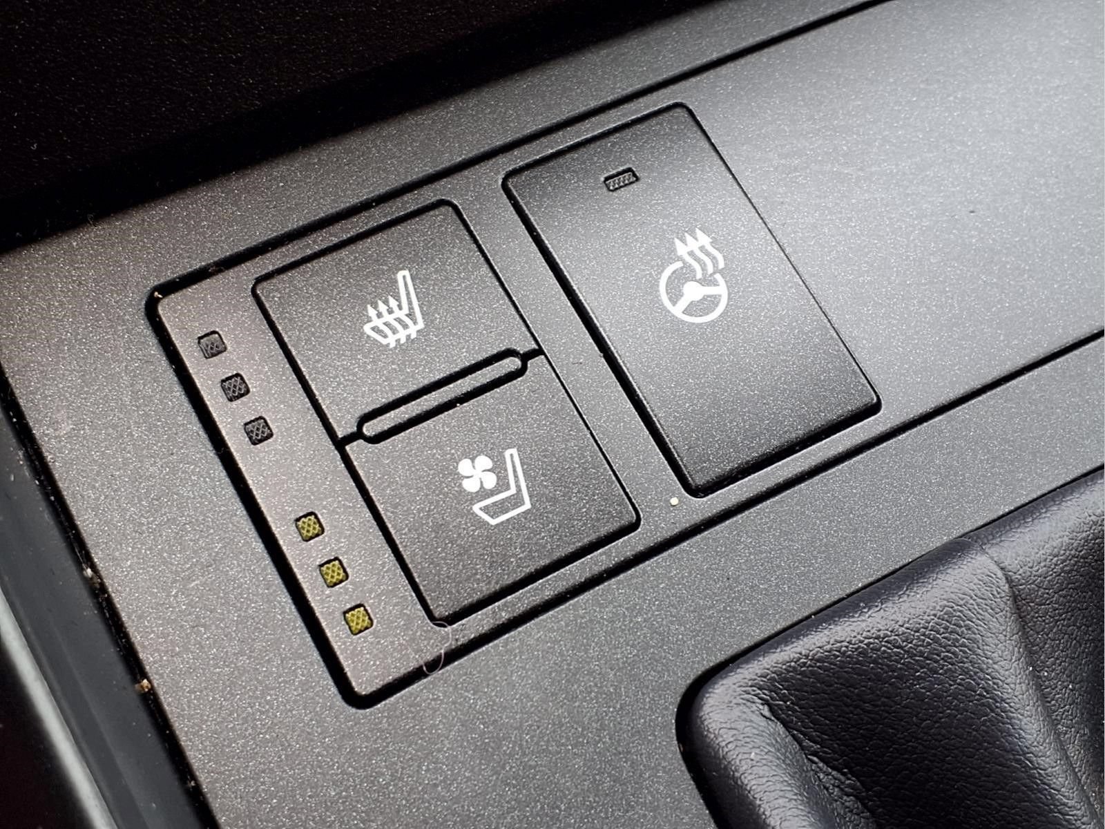 Used 2024 Lexus IS 350 F Sport w/ Memory Package RWD image 20