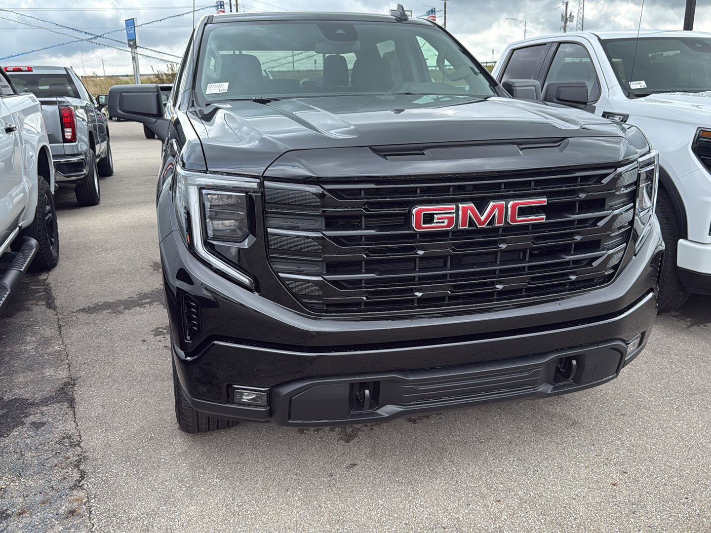 New 2026 GMC Sierra 1500 Elevation w/ LPO, Elevation Black Package image 1