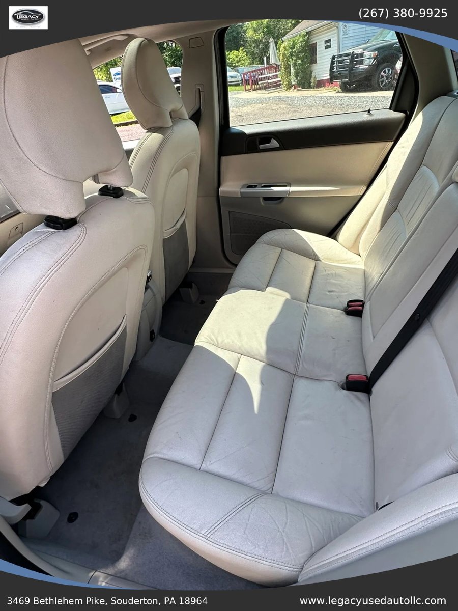 Used 2011 Volvo V50 T5 w/ Preferred Pkg FWD image 35