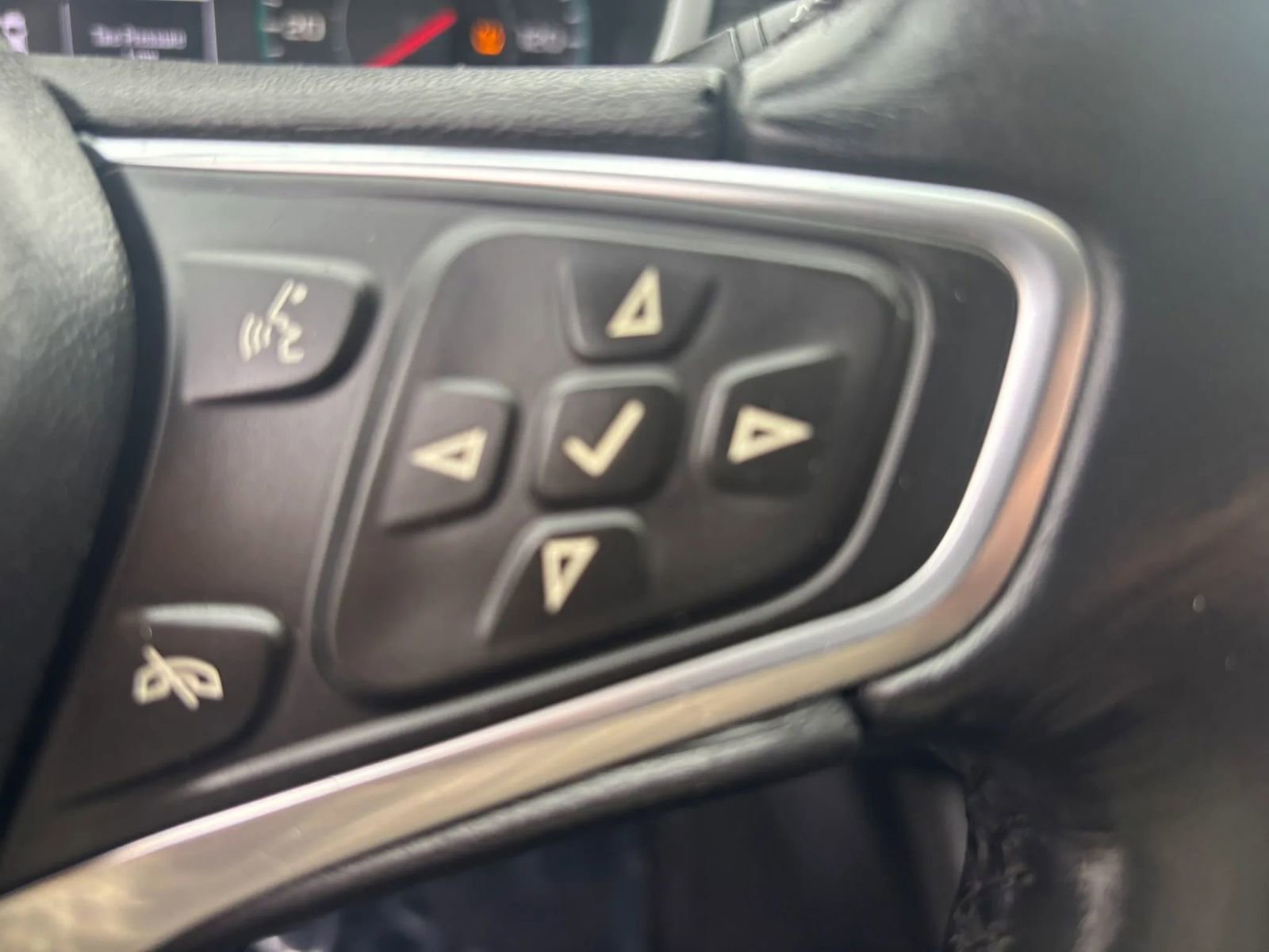 Used 2022 Chevrolet Malibu RS FWD image 14