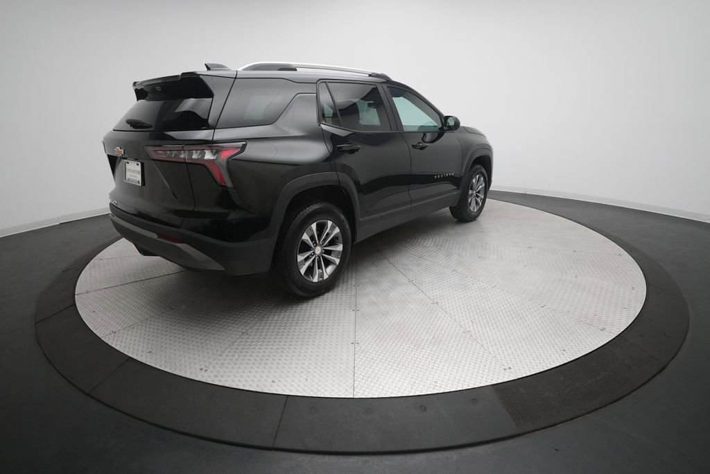 Used 2025 Chevrolet Equinox LT w/ Convenience Package II image 35