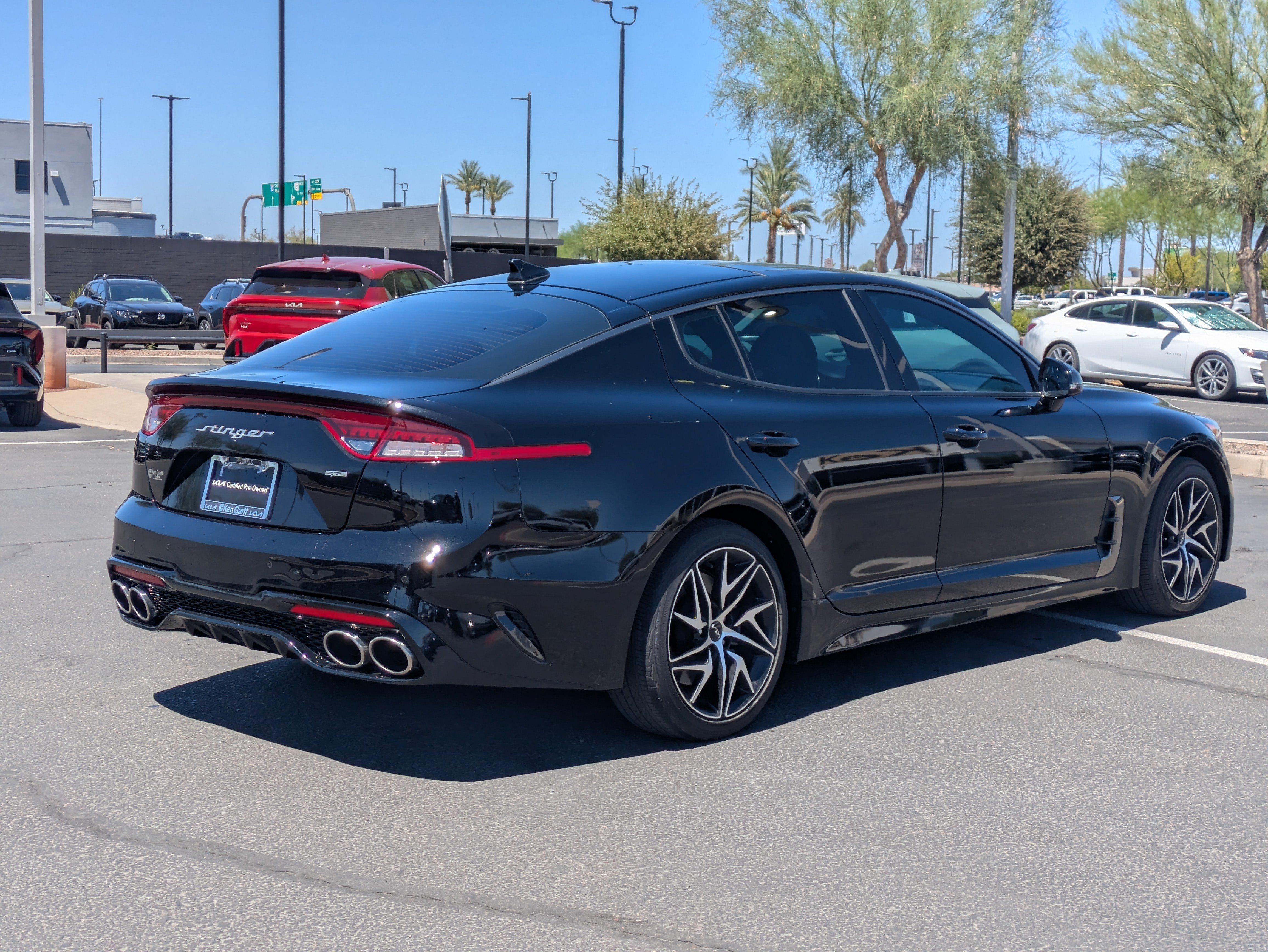 Used 2023 Kia Stinger GT-Line w/ Sun & Sound Package RWD image 5