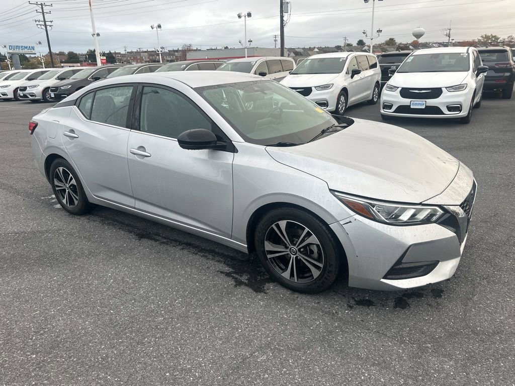 Used 2020 Nissan Sentra SV image 2