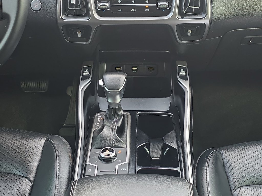 Used 2021 Kia Sorento S image 20