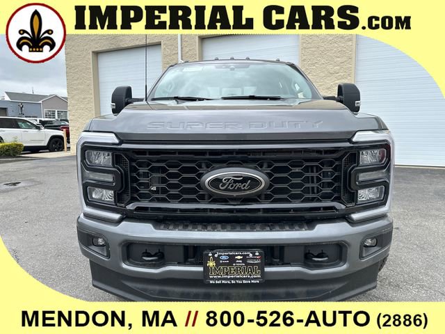 New 2025 Ford F250 XLT w/ Black Appearance Package image 5