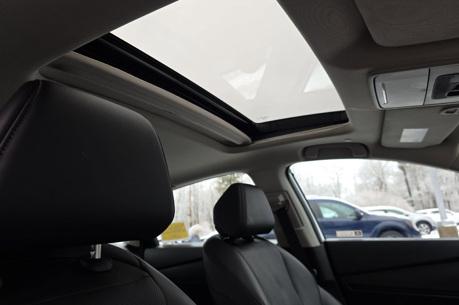 Used 2023 Honda Accord EX-L image 17