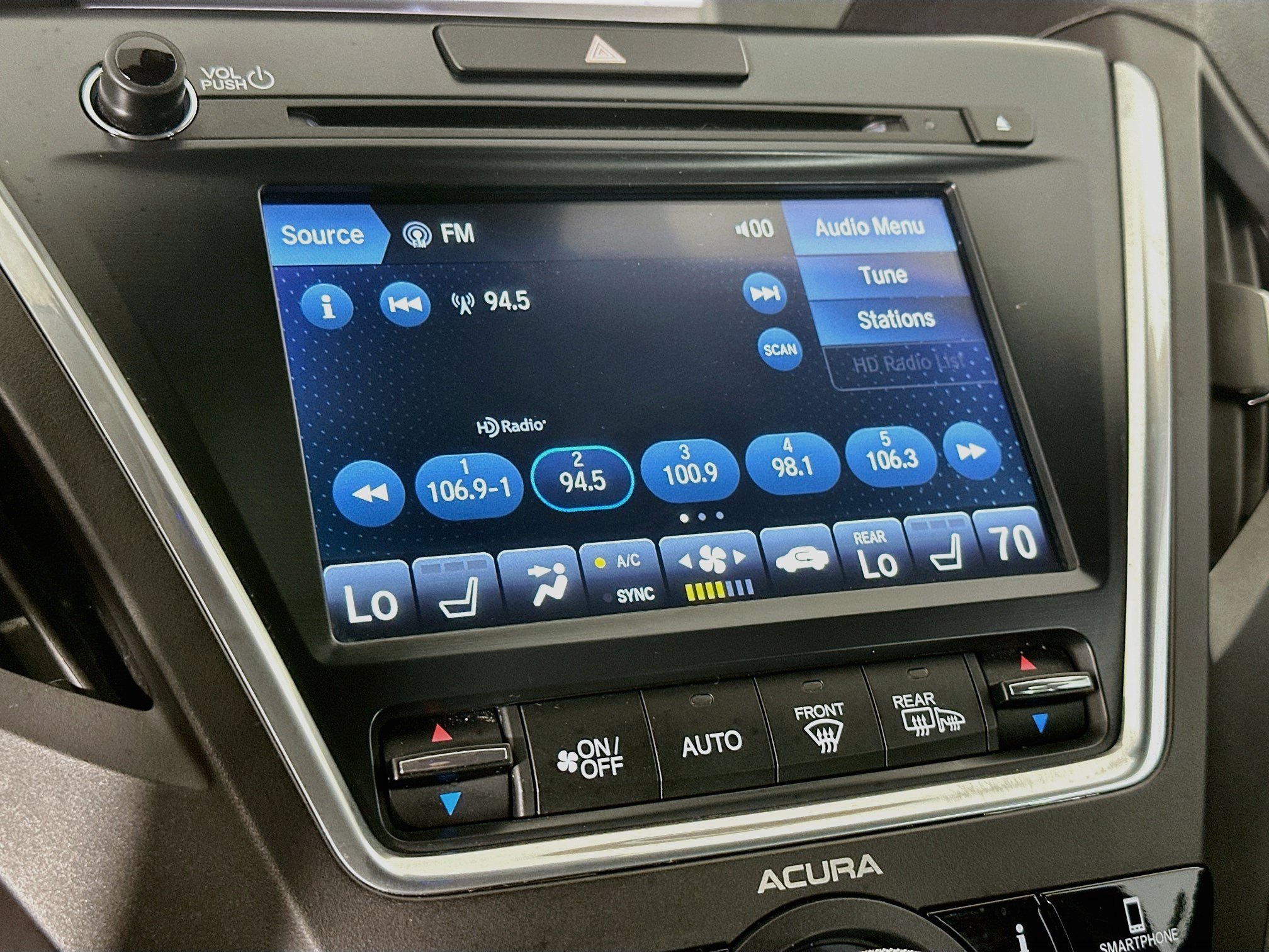 Used 2018 Acura MDX w/ Technology Package FWD image 19