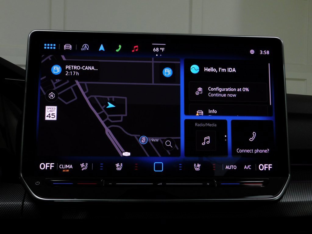 Used 2025 Volkswagen Golf image 54