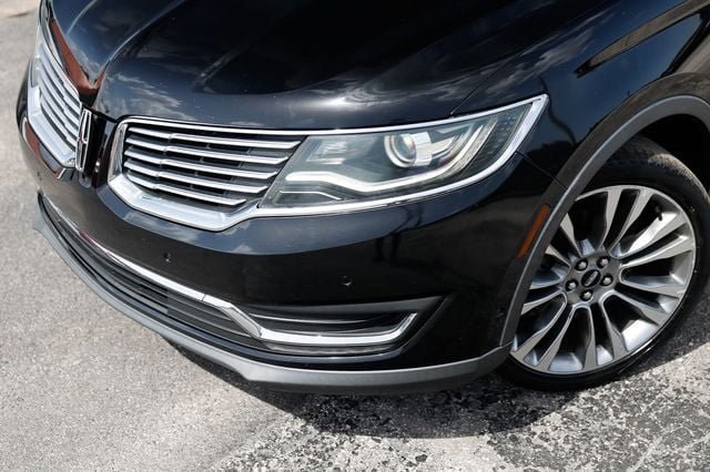 Used 2016 Lincoln MKX Reserve w/ Technology Package FWD image 28