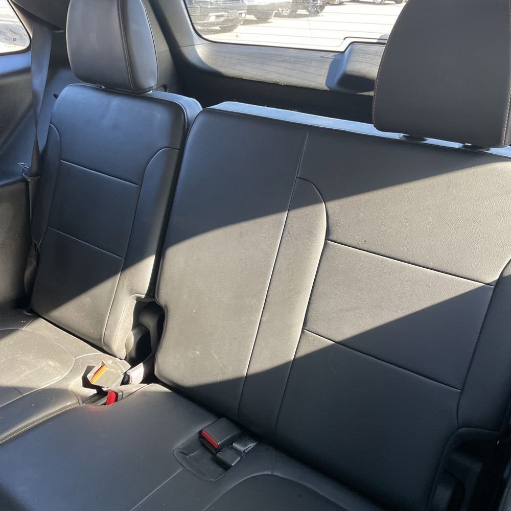 Used 2018 Chevrolet Traverse LT image 14