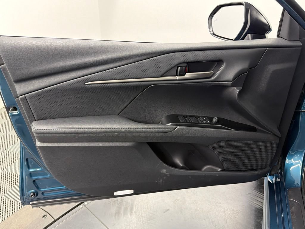Used 2026 Toyota Camry XSE FWD image 19