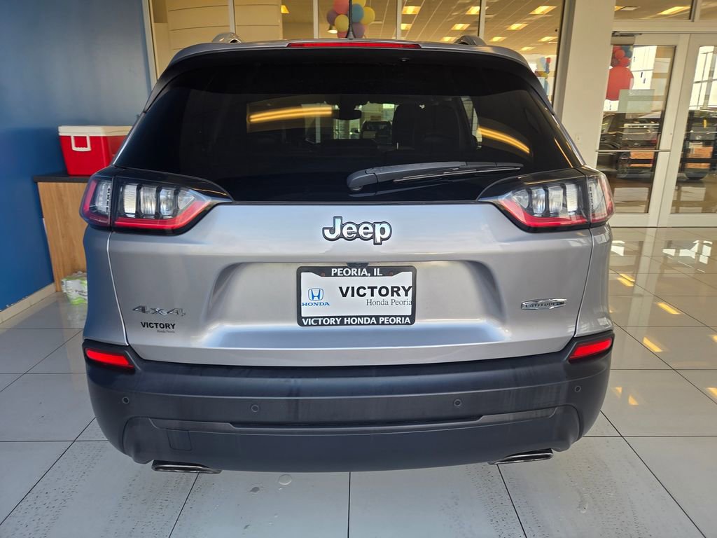 Used 2019 Jeep Cherokee Latitude Plus w/ Comfort/Convenience Group image 7