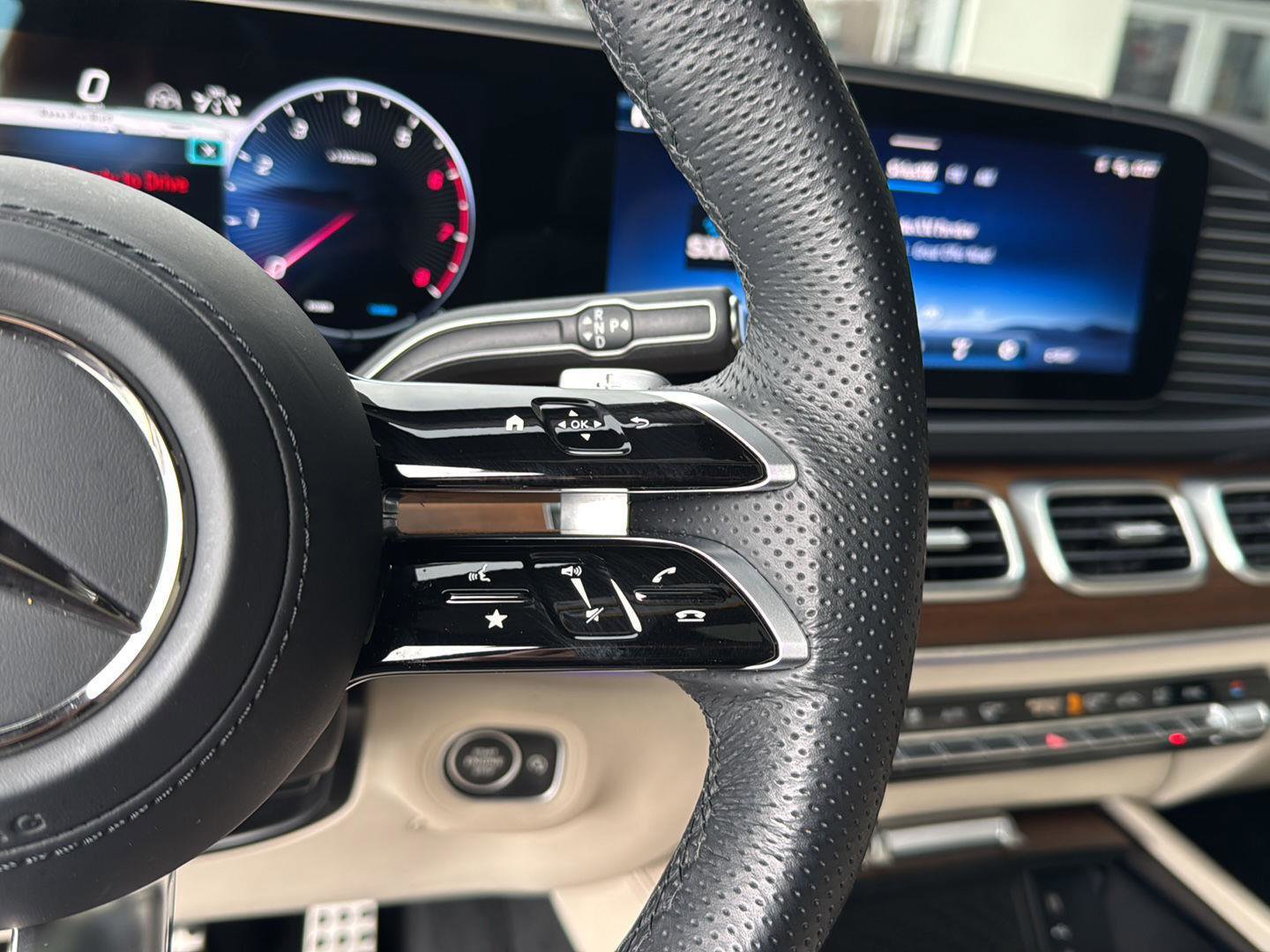 Used 2024 Mercedes-Benz GLS 450 GLS 450 image 19