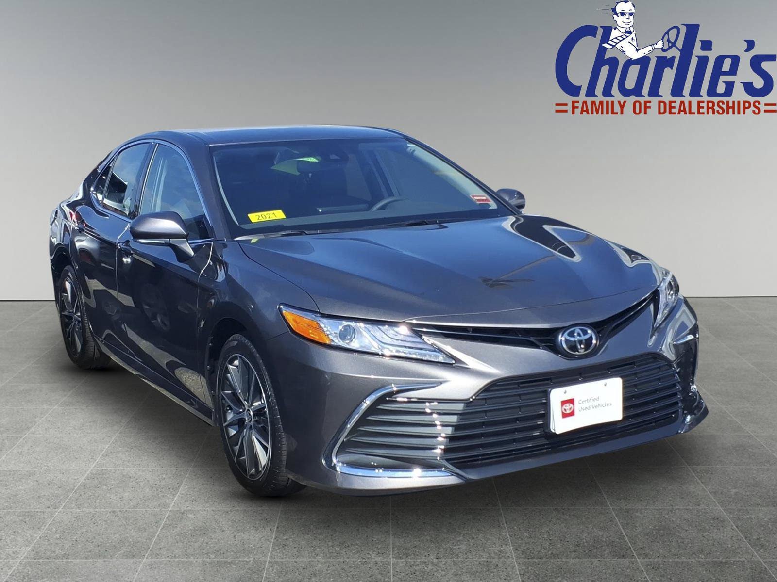 Certified 2021 Toyota Camry XLE AWD/4WD image 3