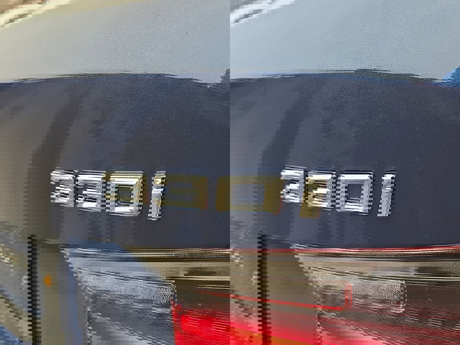 Used 2024 BMW 330i xDrive 330i xDrive w/ Premium Package image 31