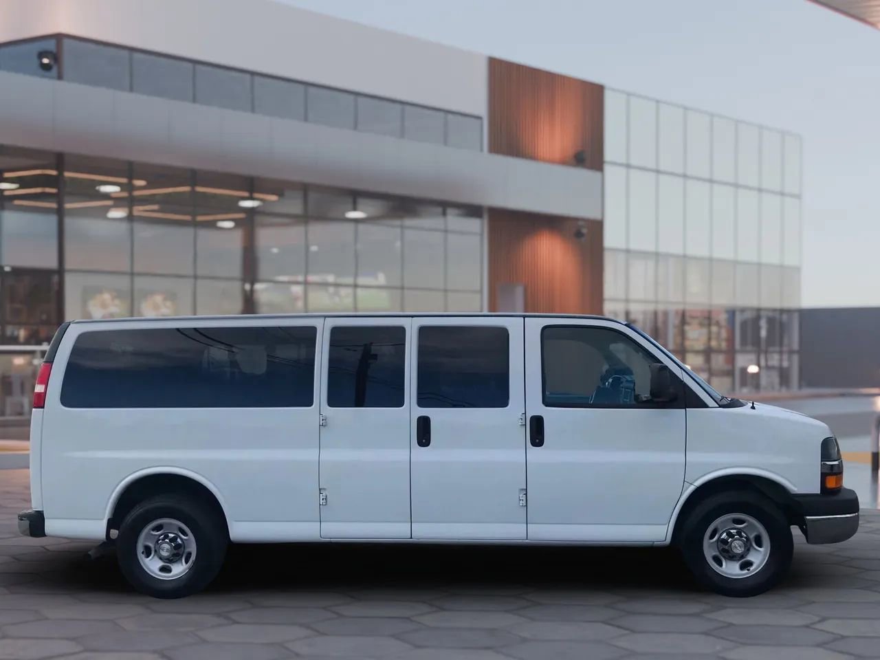 Used 2016 Chevrolet Express 3500 LT w/ LT Preferred Equipment Group image 9