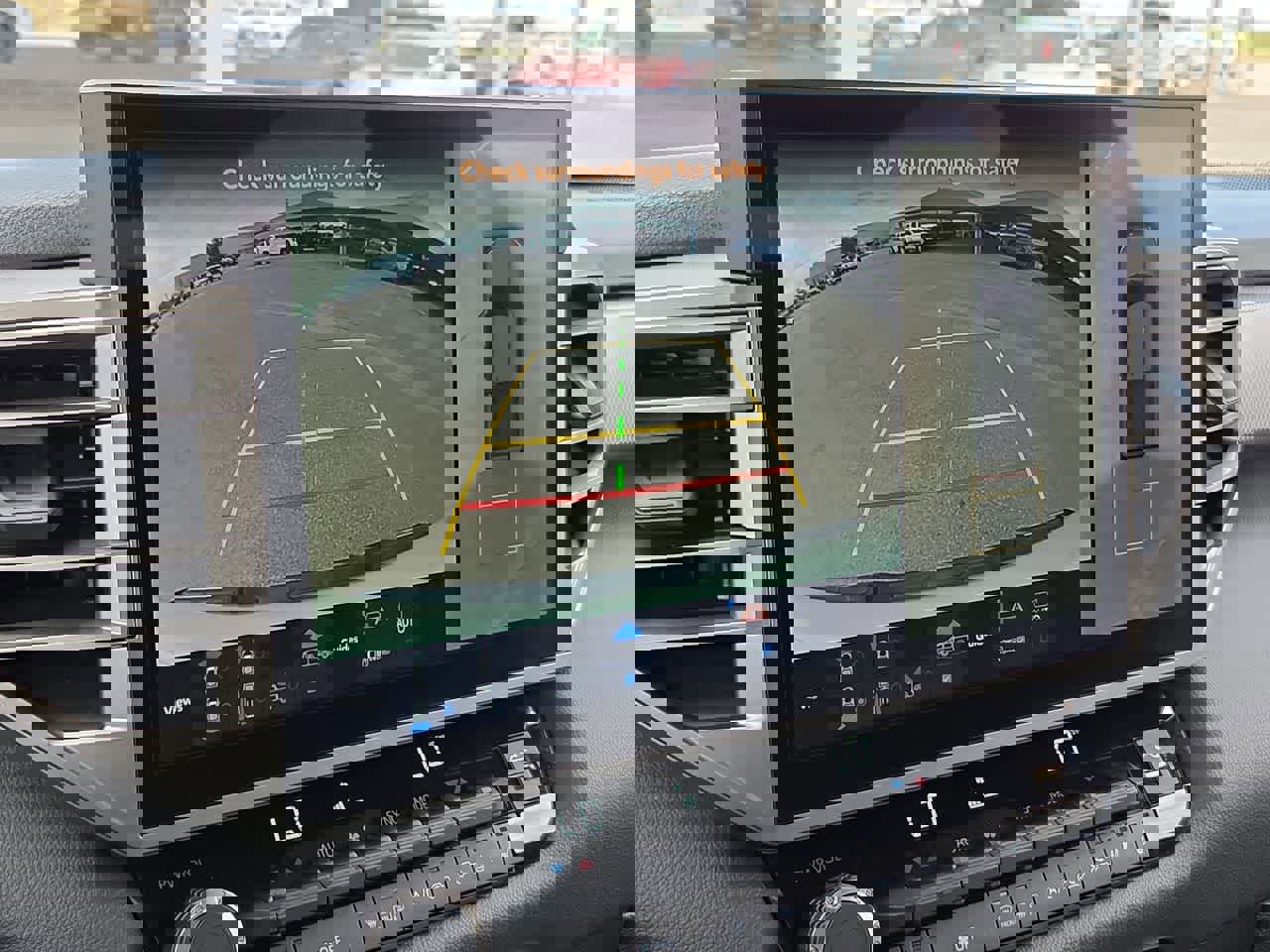 Used 2025 Toyota Tundra Limited image 25