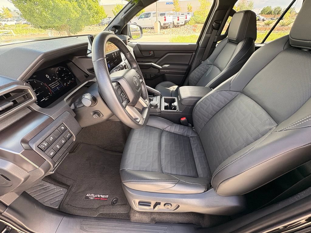 Used 2025 Toyota 4Runner TRD Off-Road Premium w/ Tow Technology Package AWD/4WD image 13