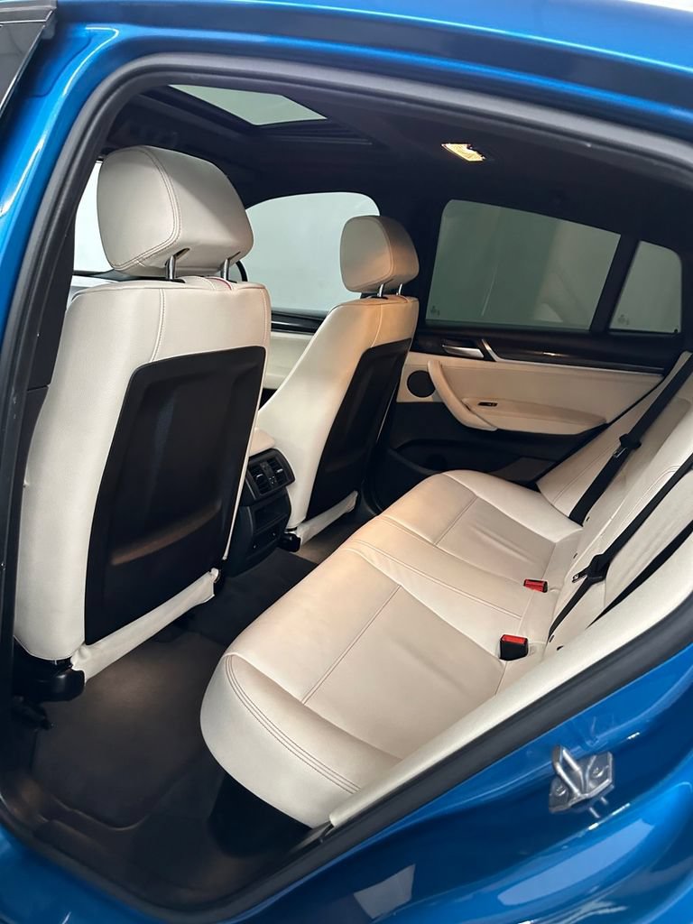 Used 2017 BMW X4 M40i AWD/4WD image 25