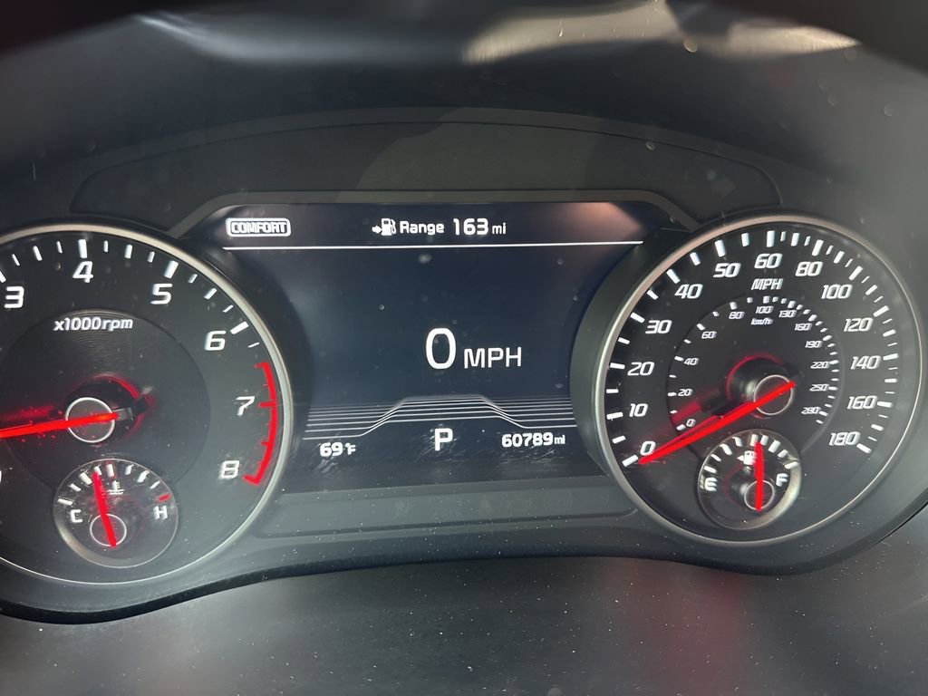 Used 2020 Kia Stinger GT1 RWD image 25